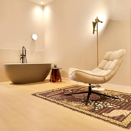Modern And Stylish R Appartamento Valenza